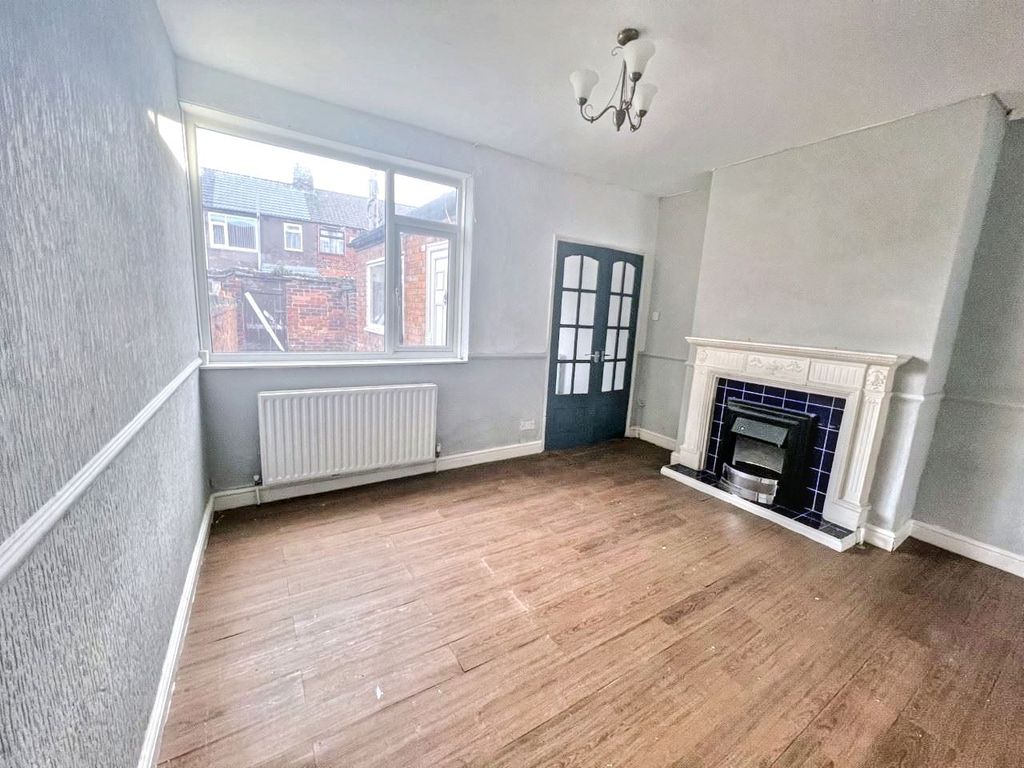 Property photo 2 of 6