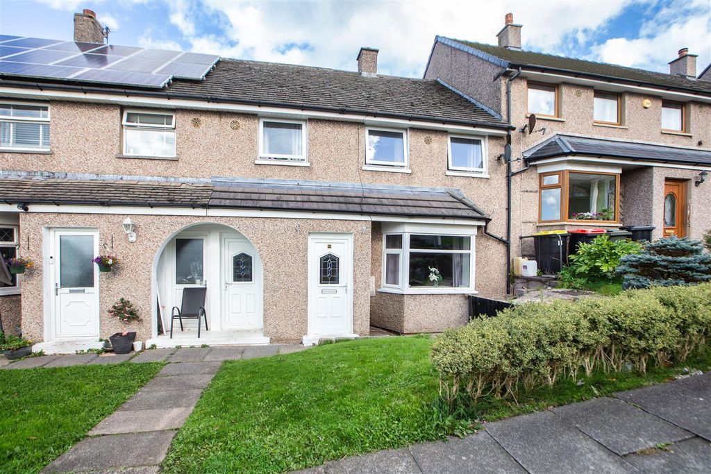 Property photo 1 of 16