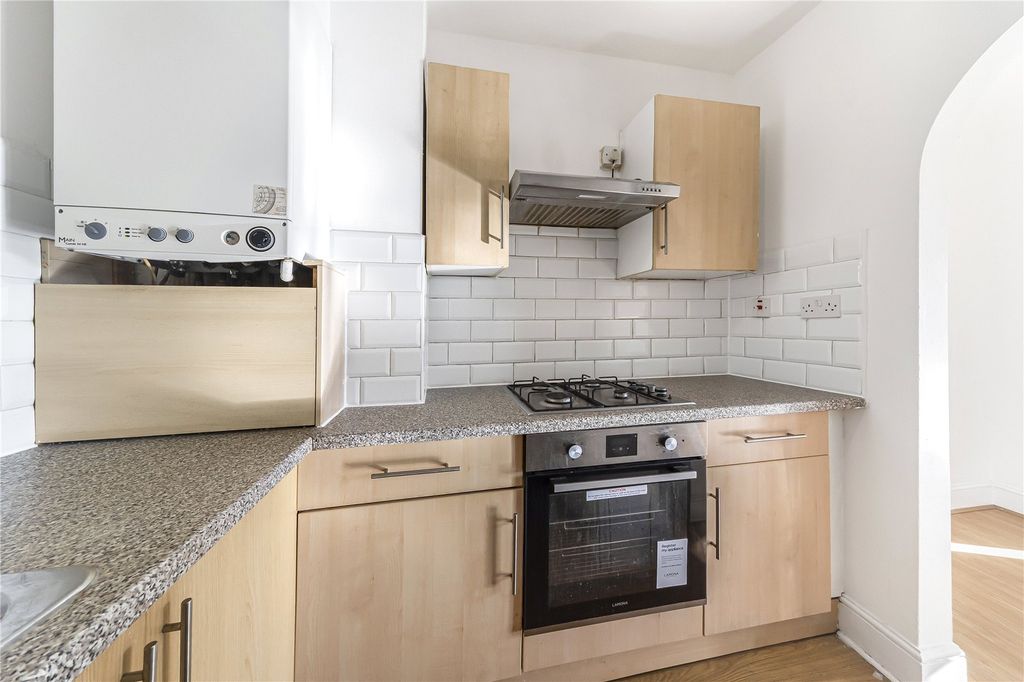 Property photo 3 of 8 Picture No. 08