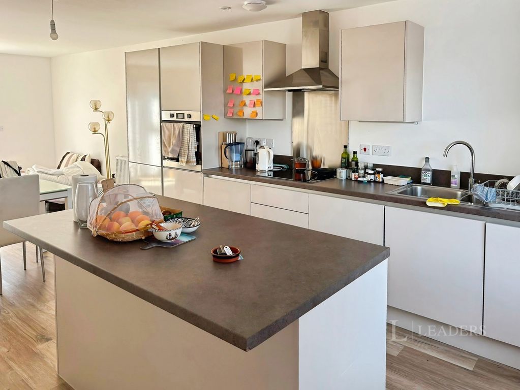 Property photo 2 of 14 Pbox-Img.Jpg
