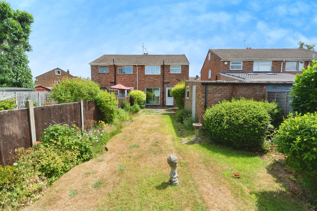 Property photo 3 of 17