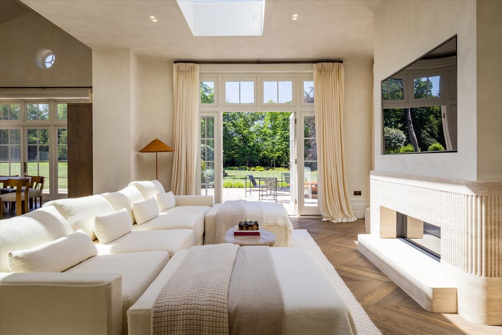 Additional image 9 of 10 bed detached house for saleHambledon Road, Busbridge, Godalming, Surrey GU8.