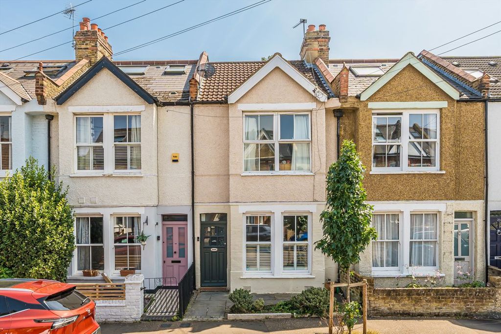 Property photo 1 of 7