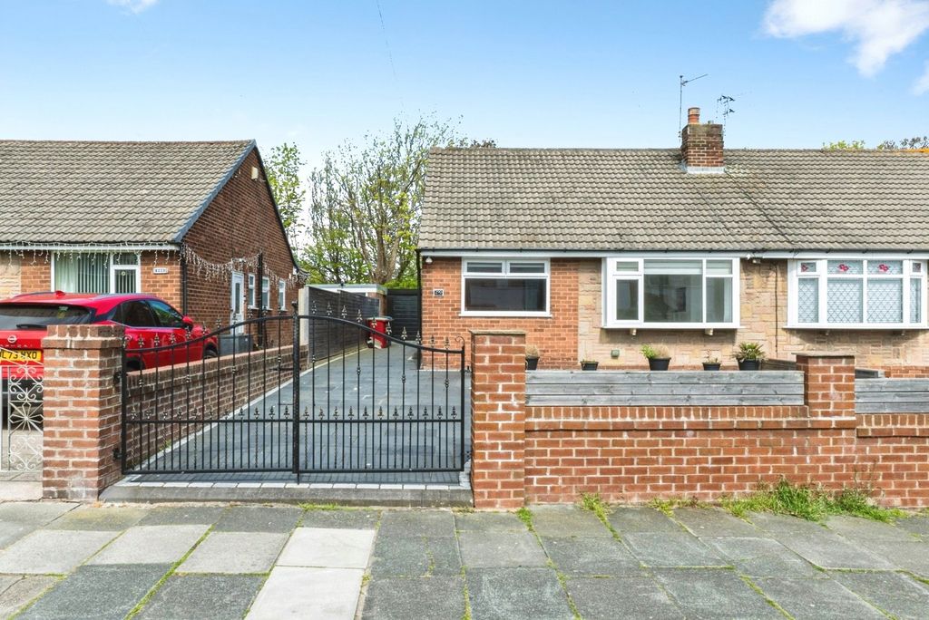Property photo 1 of 17 Pbox-Img.Jpg