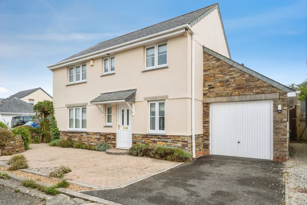 Property photo 1 of 20 Pbox-Img.Jpg