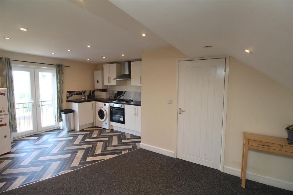 Property photo 1 of 11 Img_3044.Jpg