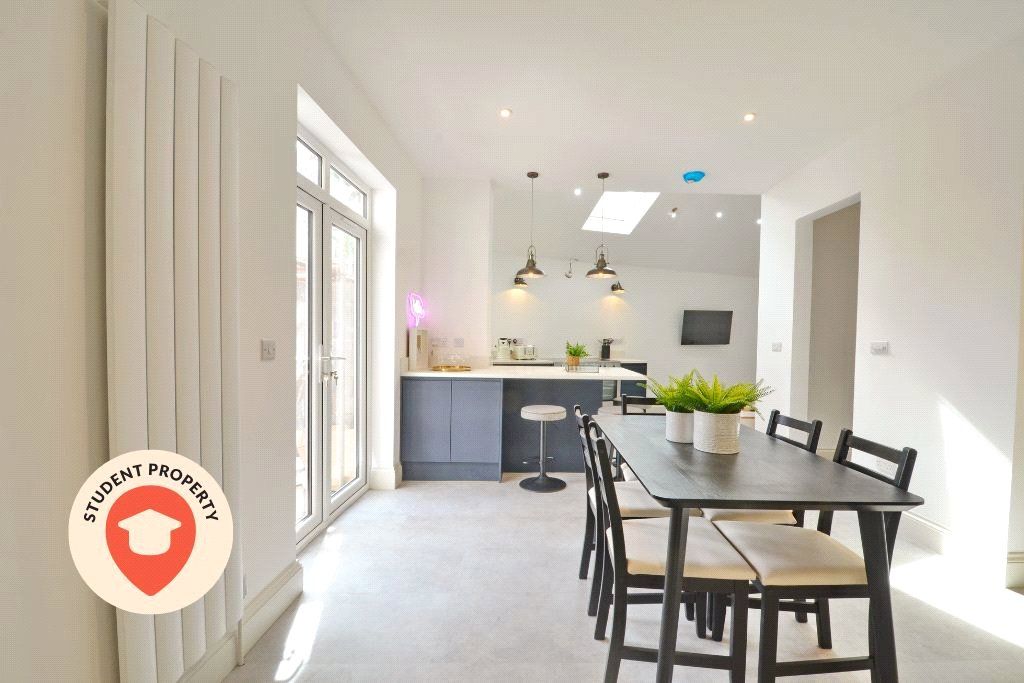 Property photo 1 of 15 Picture No. 16