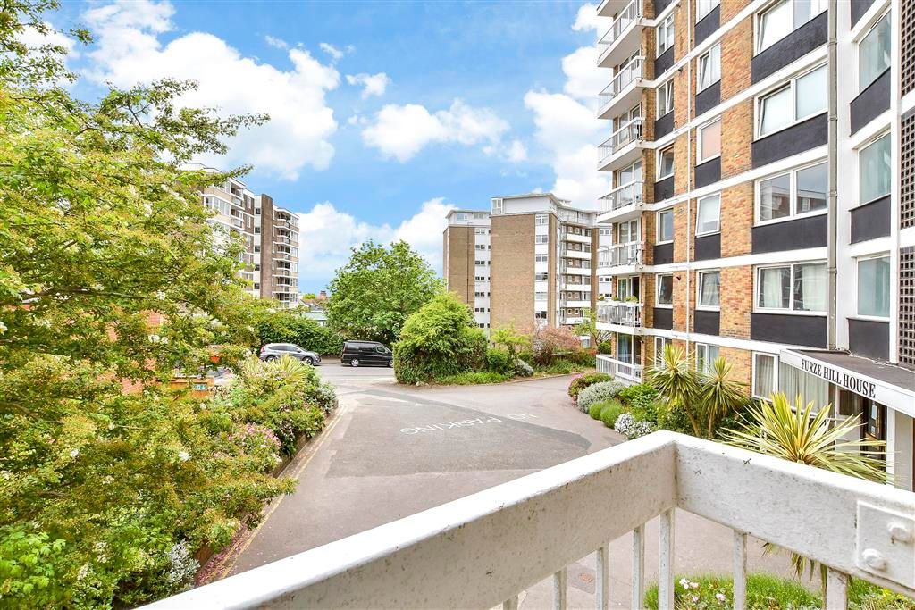 Property photo 2 of 13 Balcony / Terrace