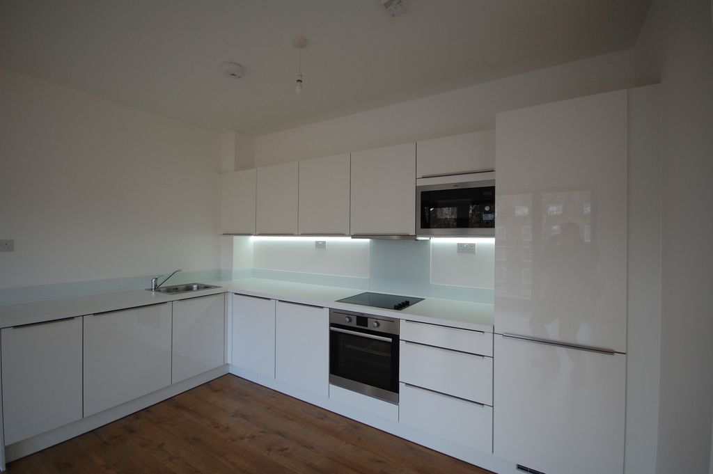 Property photo 3 of 9