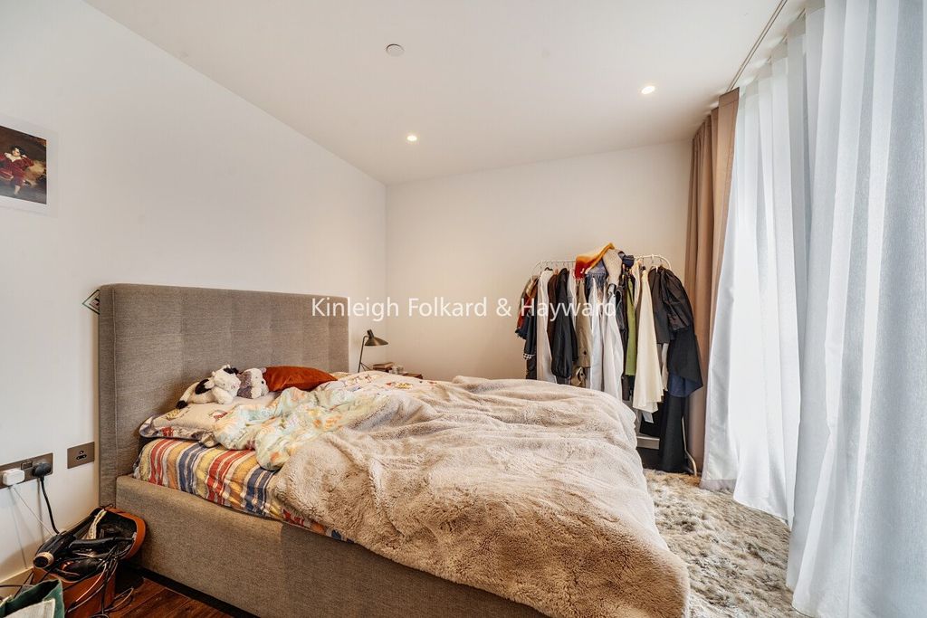 Property photo 2 of 16 Picture No. 05