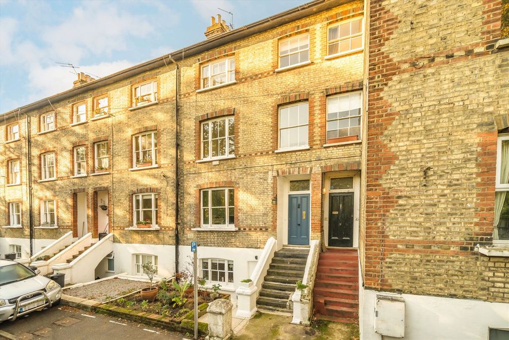 Property photo 1 of 7