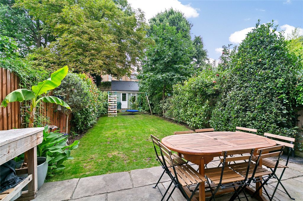 Property photo 3 of 15 Picture No. 07