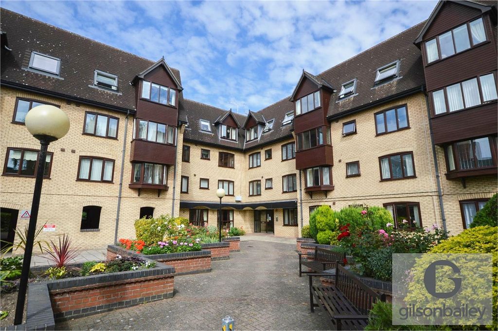 Property photo 1 of 8 Cavendish House Front 2.Jpg