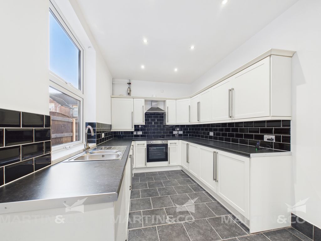 Property photo 2 of 13 Cam02406G0-Pr0552-Still002