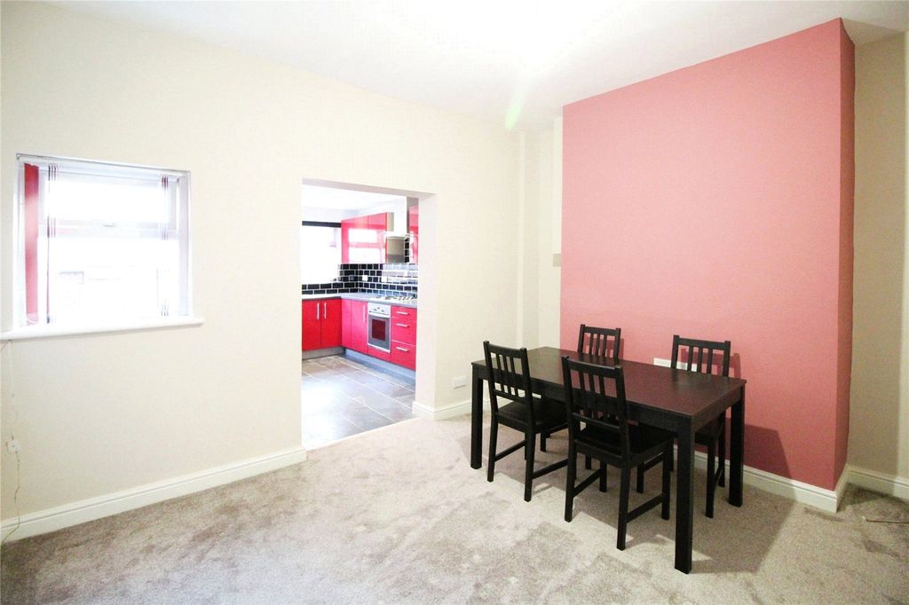 Property photo 3 of 13 Picture No. 06