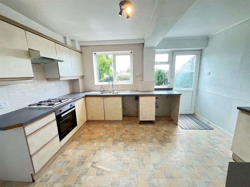 Property photo 3 of 20 Picture No. 46