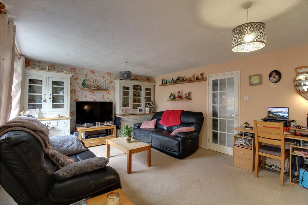 Property photo 3 of 13 Picture No. 04