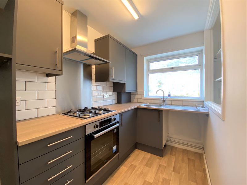 Property photo 2 of 17 Photo 13