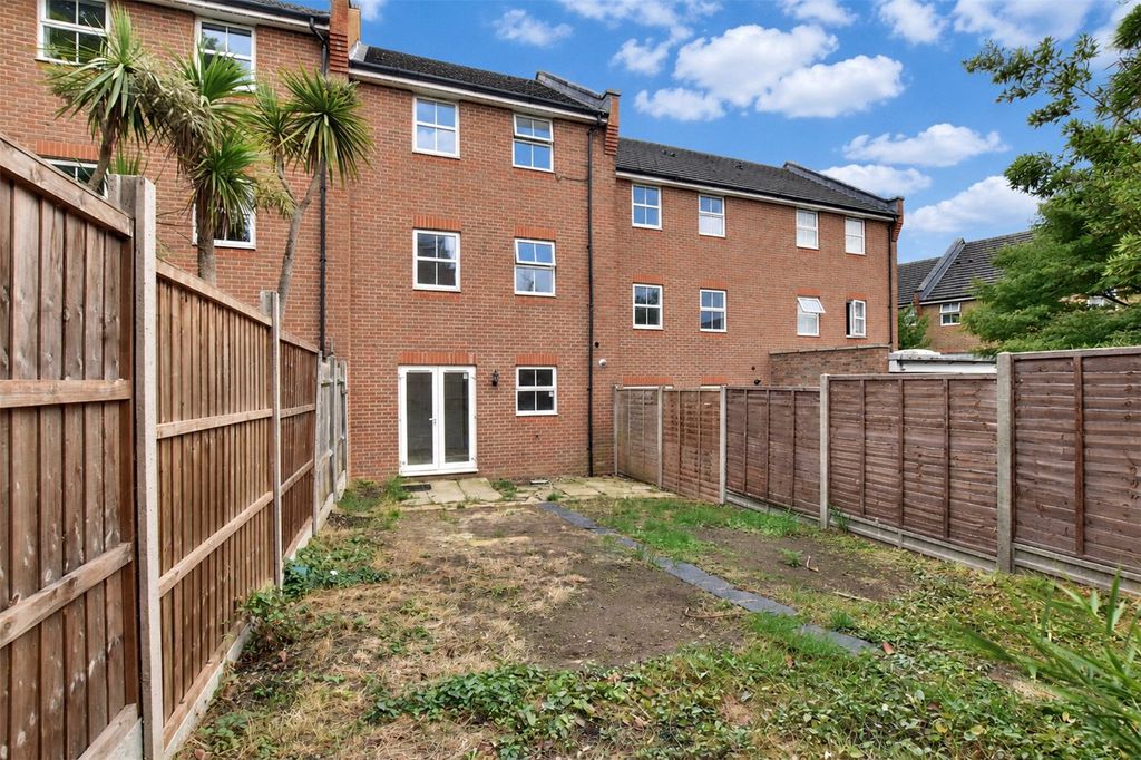 Property photo 3 of 17 Picture No. 23