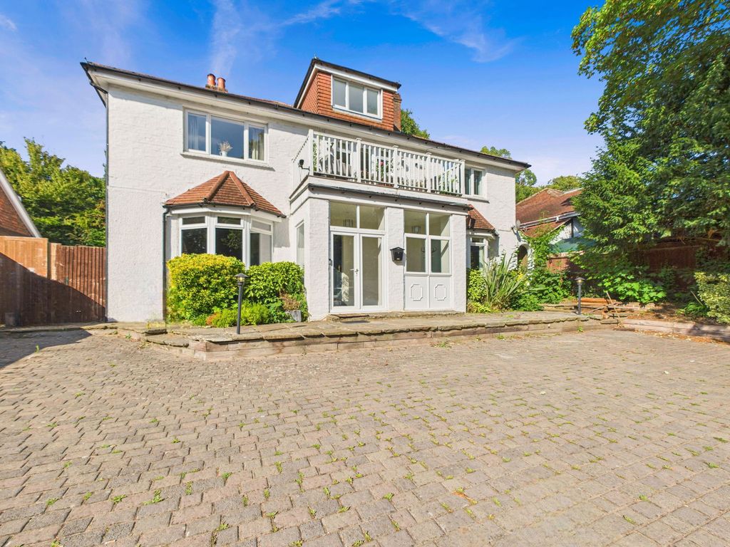 Property photo 1 of 45