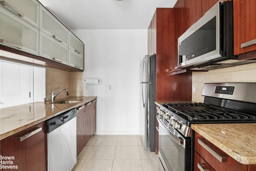 Property photo 3 of 10 <Alttext/>