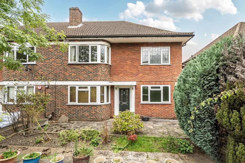 Property photo 1 of 15 217Cf662-4Eba-45B...