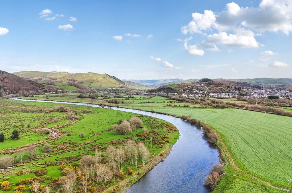 Property photo 2 of 40 1425123 (11).Jpg