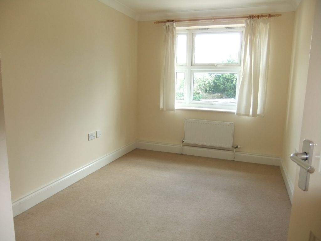Property photo 3 of 6