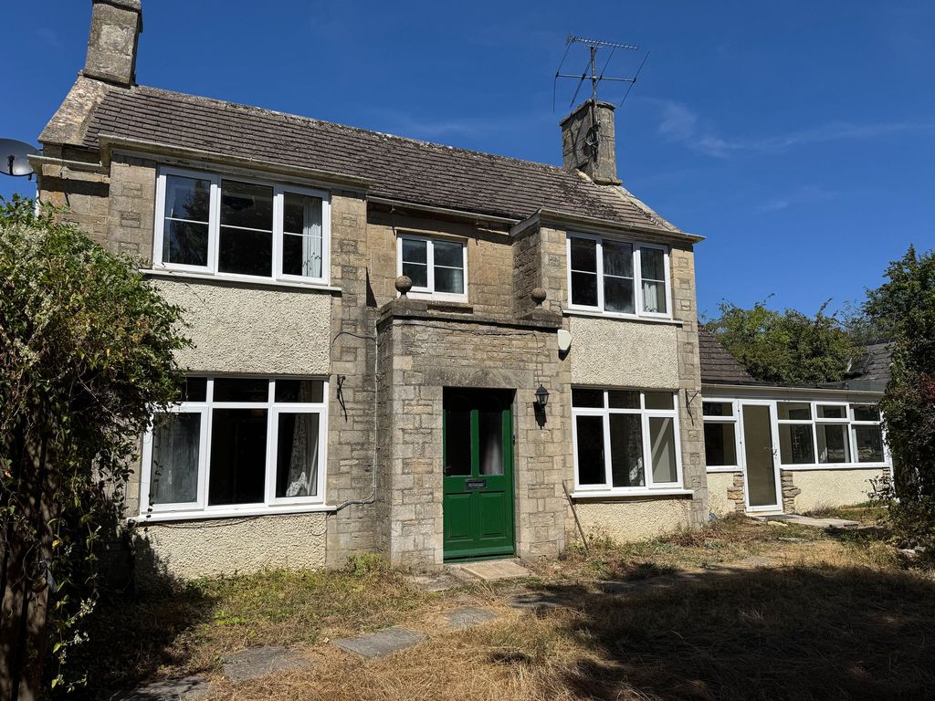 Property photo 1 of 41