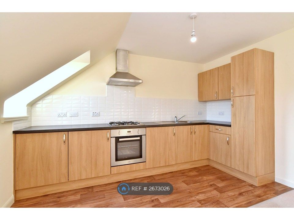 Property photo 3 of 8 Lounge/ Kitchen 2