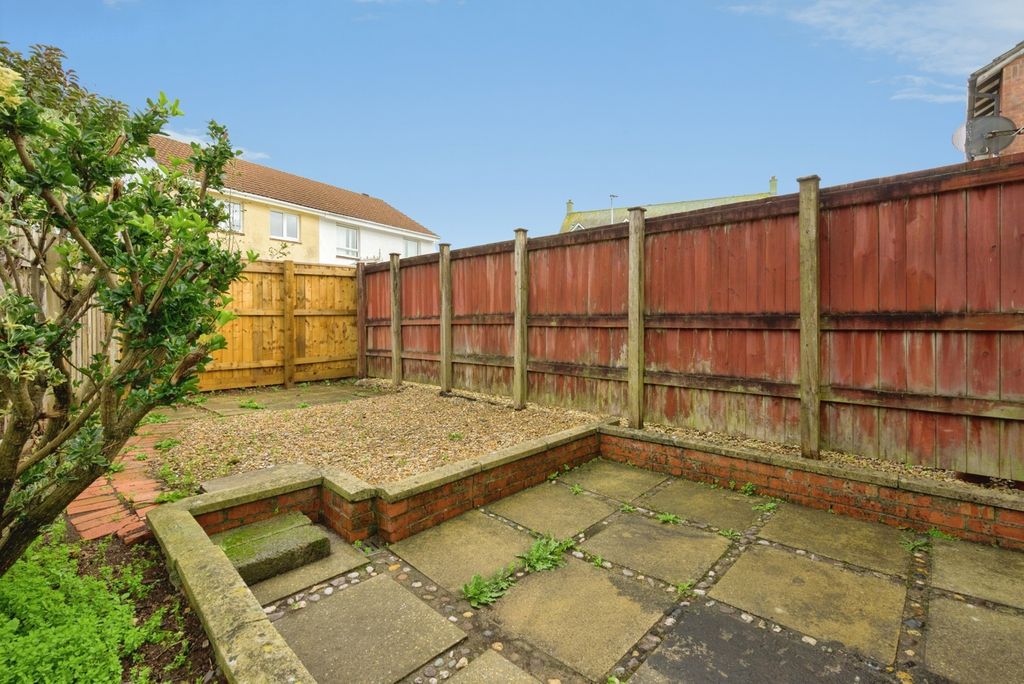 Property photo 2 of 20 Pbox-Img.Jpg