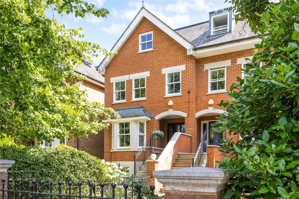 Property photo 1 of 23 Front Exterior