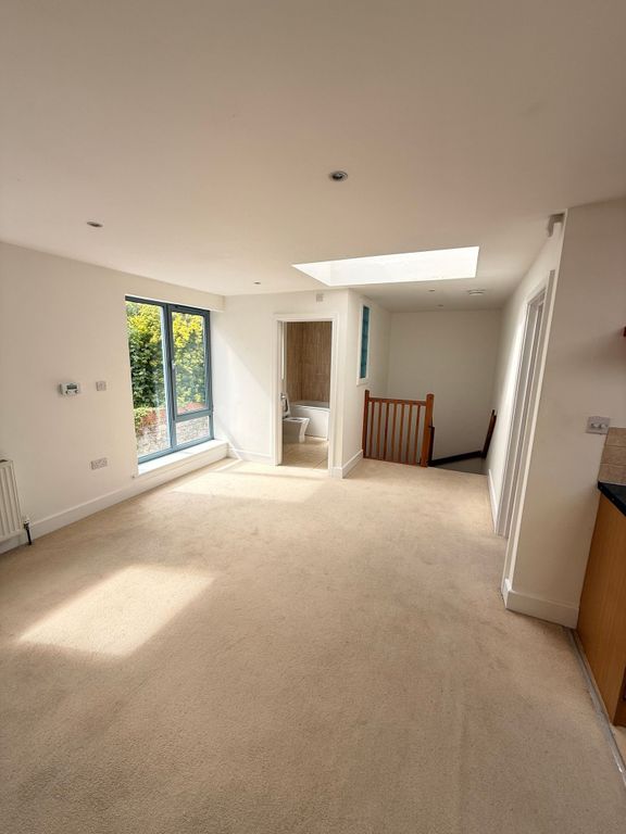 Property photo 1 of 18 Bright Open-Plan Living Area With Skylight...