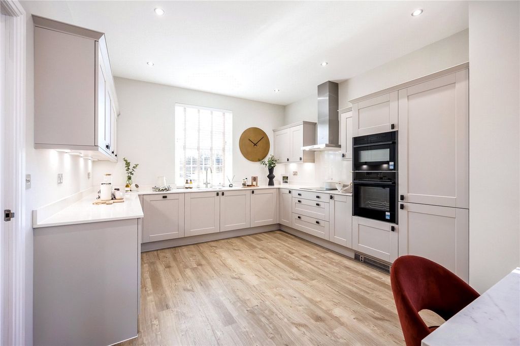 Property photo 3 of 15 Picture No. 03