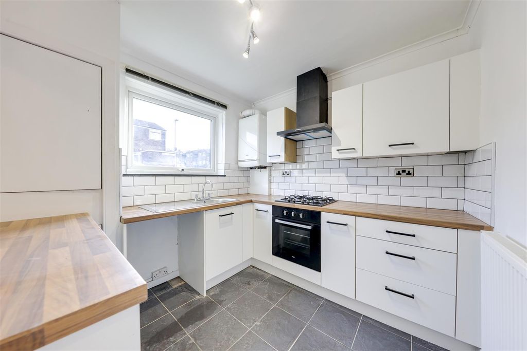 Property photo 3 of 11 cm2A0250-cm2A0254-1A.Jpg