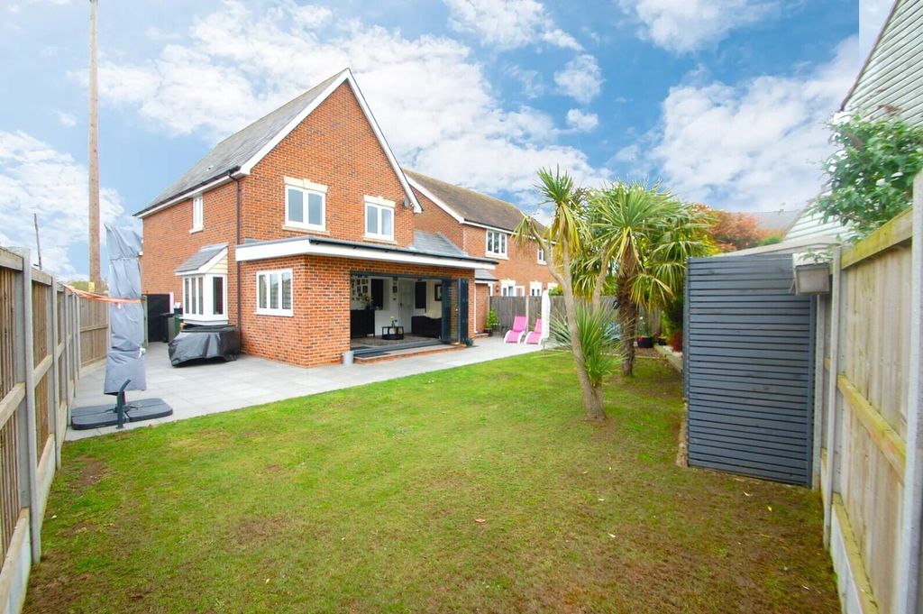 Property photo 1 of 31 Imageedit_15_6334947925