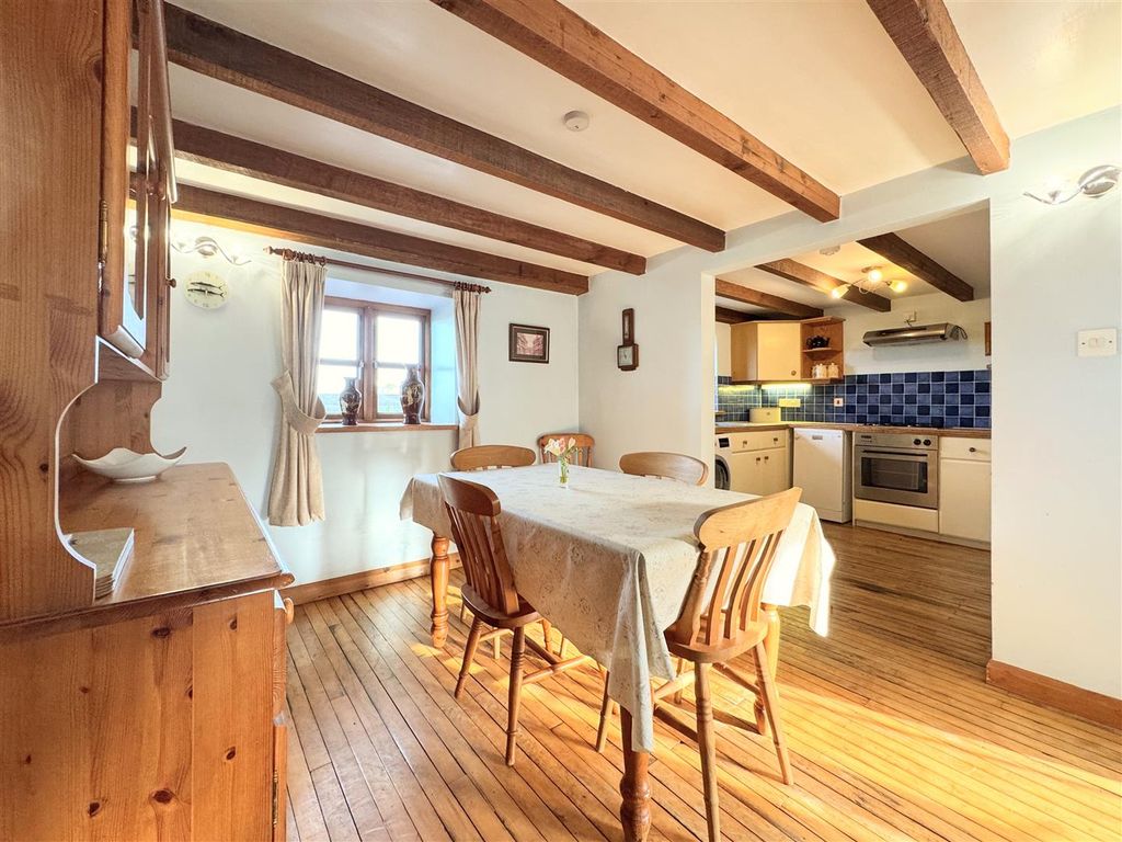 Property photo 2 of 24 Dining Area