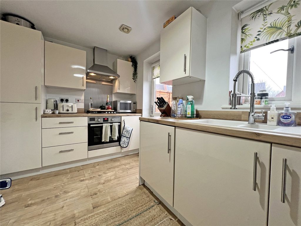 Property photo 3 of 13 Picture No. 11