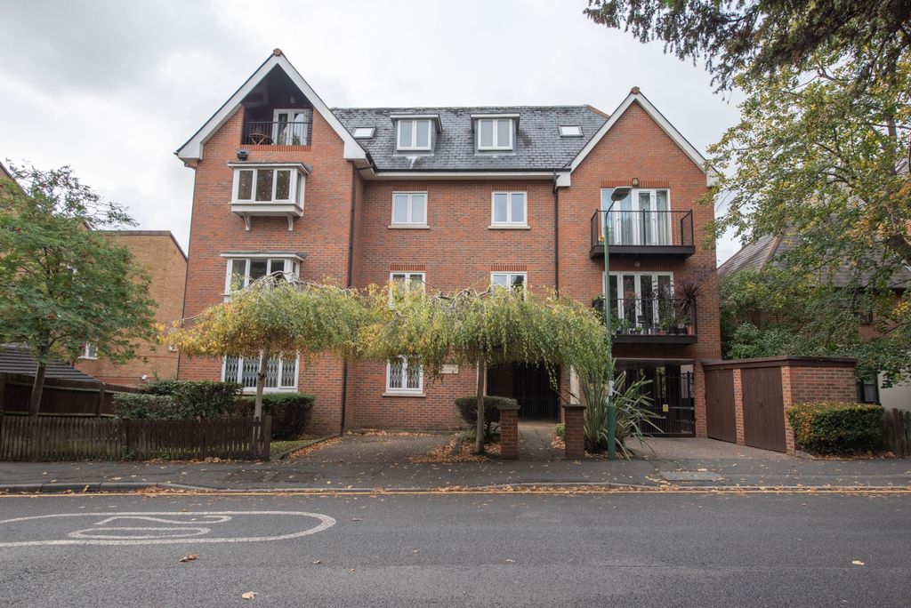 Property photo 1 of 11 Front View