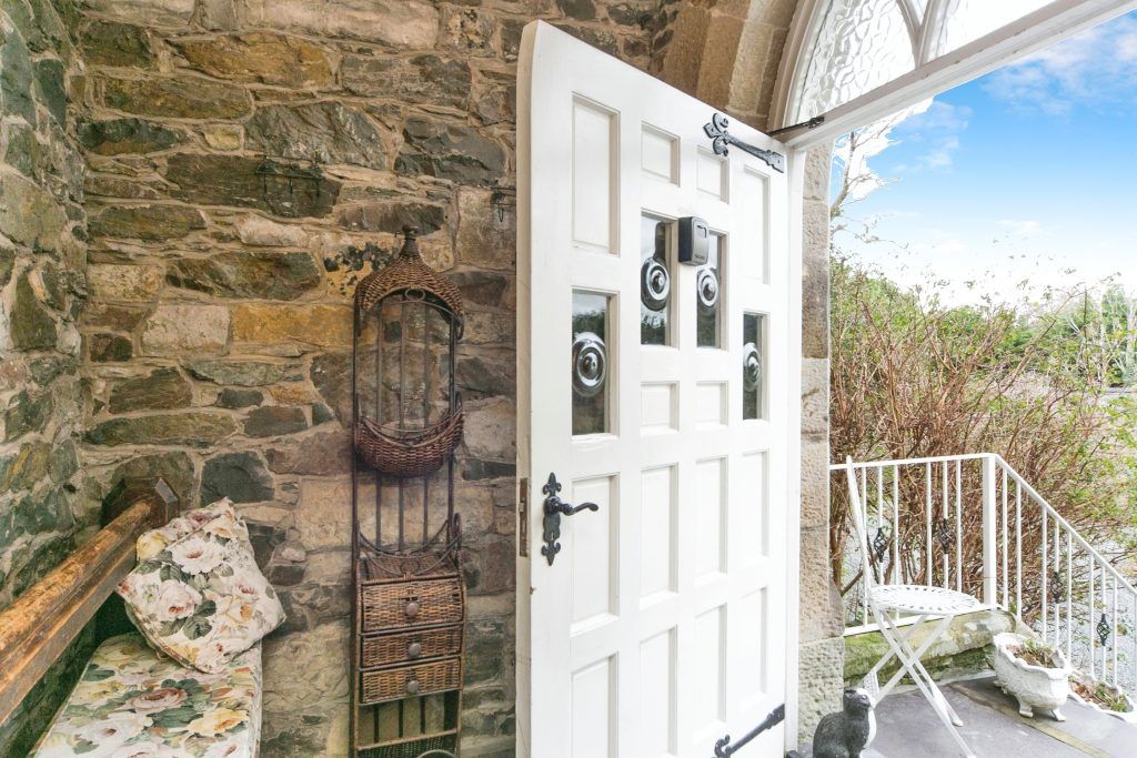 Property photo 2 of 57