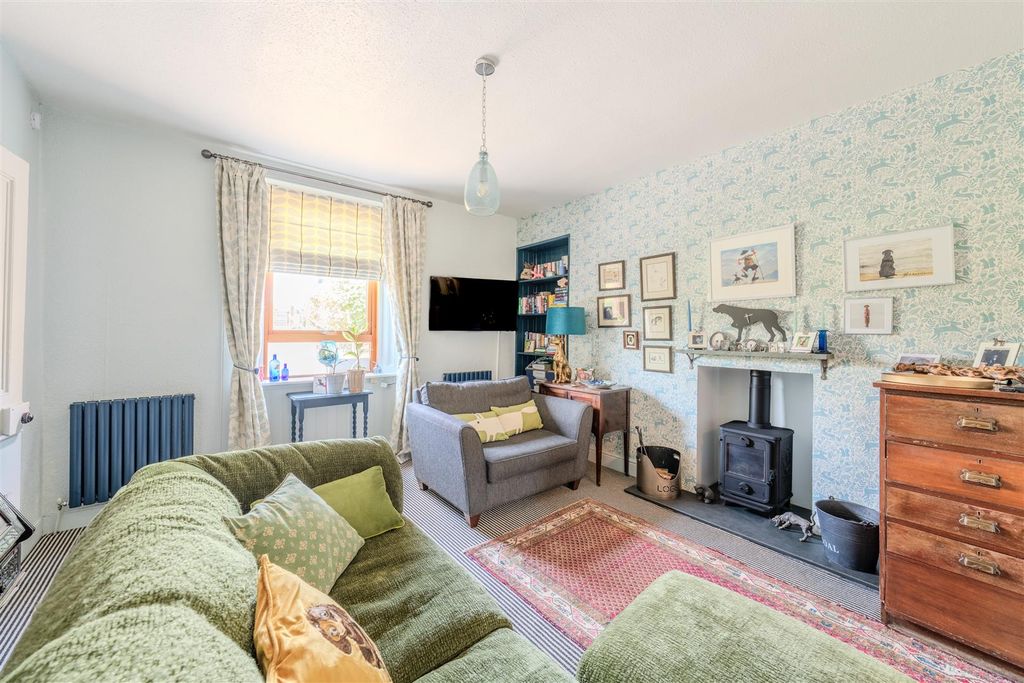 Property photo 3 of 21 3_Kidgate-04.Jpg