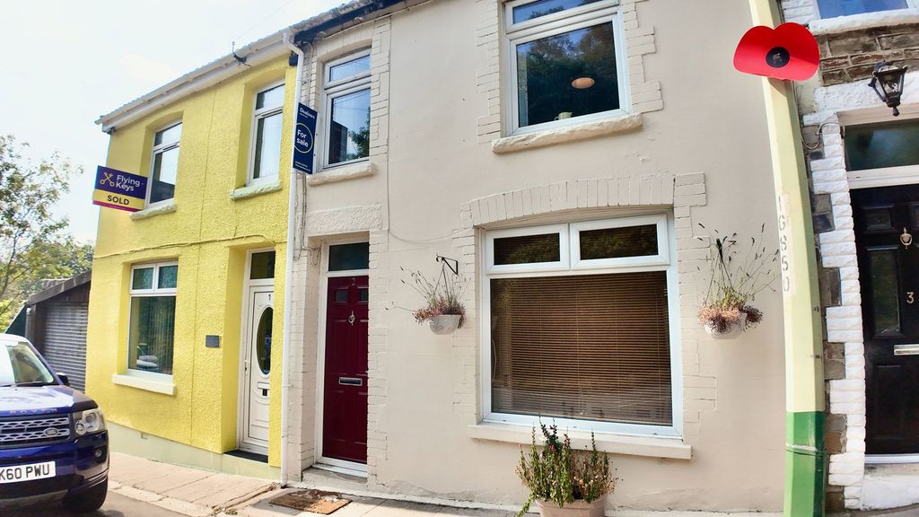 Property photo 1 of 29