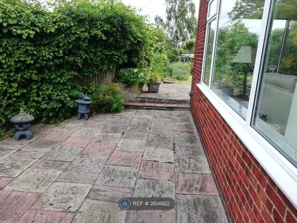 Property photo 3 of 10