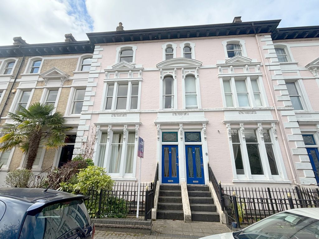 Property photo 1 of 10