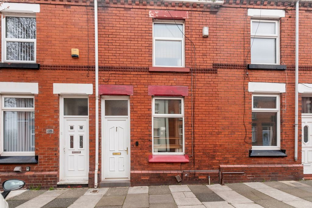 Property photo 1 of 11