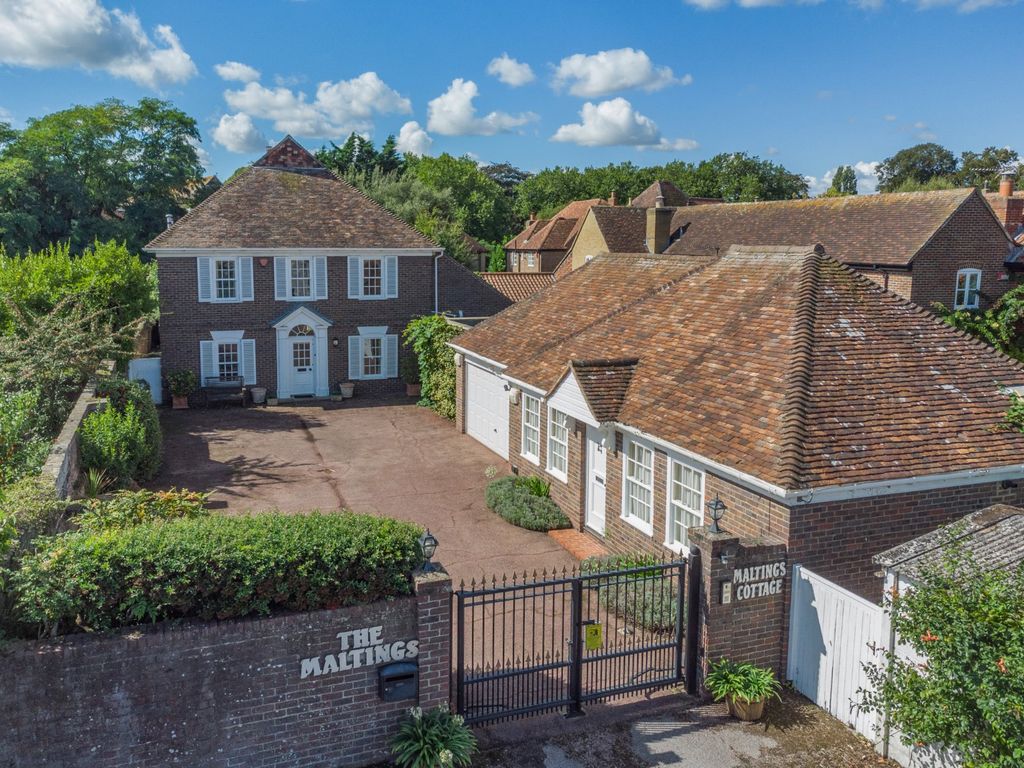 Property photo 2 of 23 The Maltings