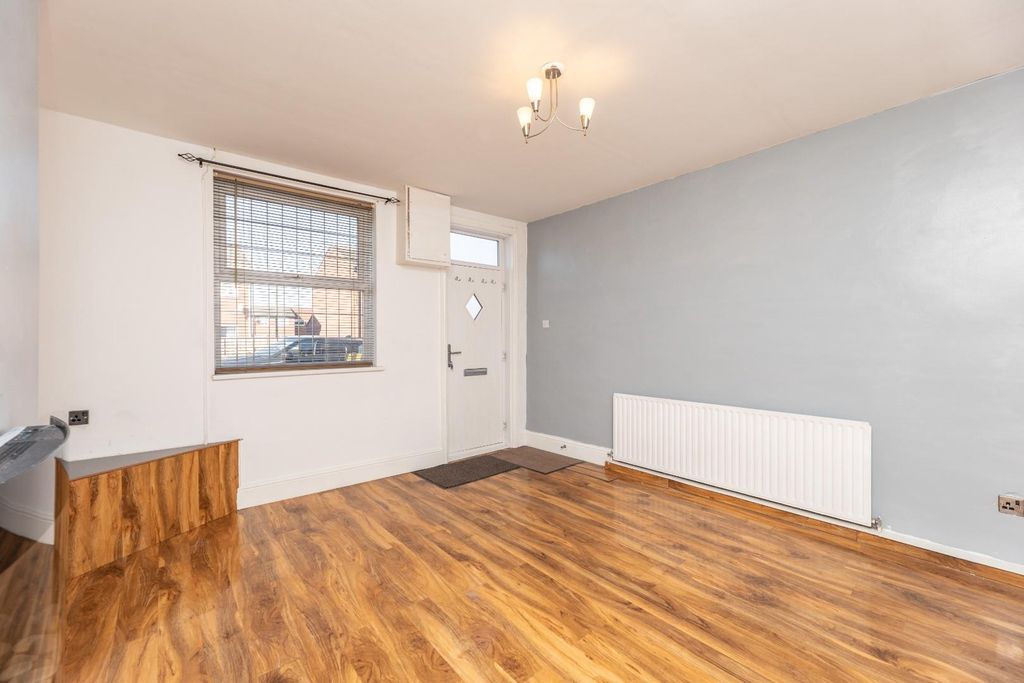 Property photo 2 of 10 5C5A2911.Jpg