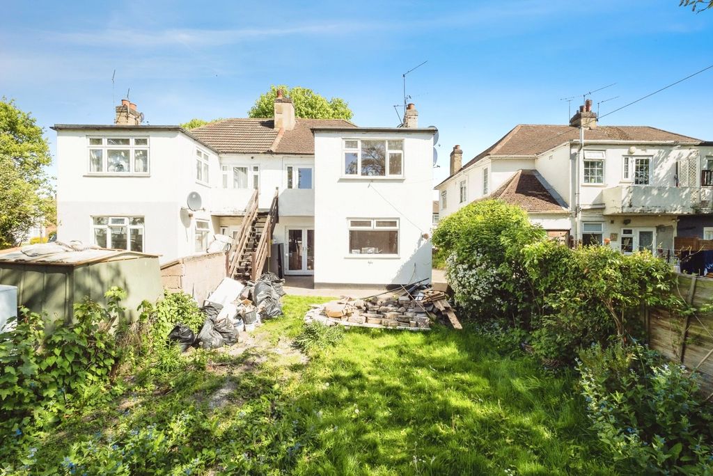Property photo 3 of 17 Picture No. 22