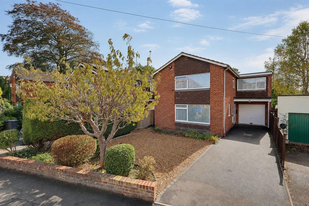 Property photo 1 of 16