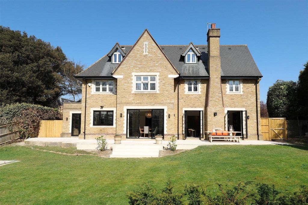 Property photo 1 of 32 Picture No. 69